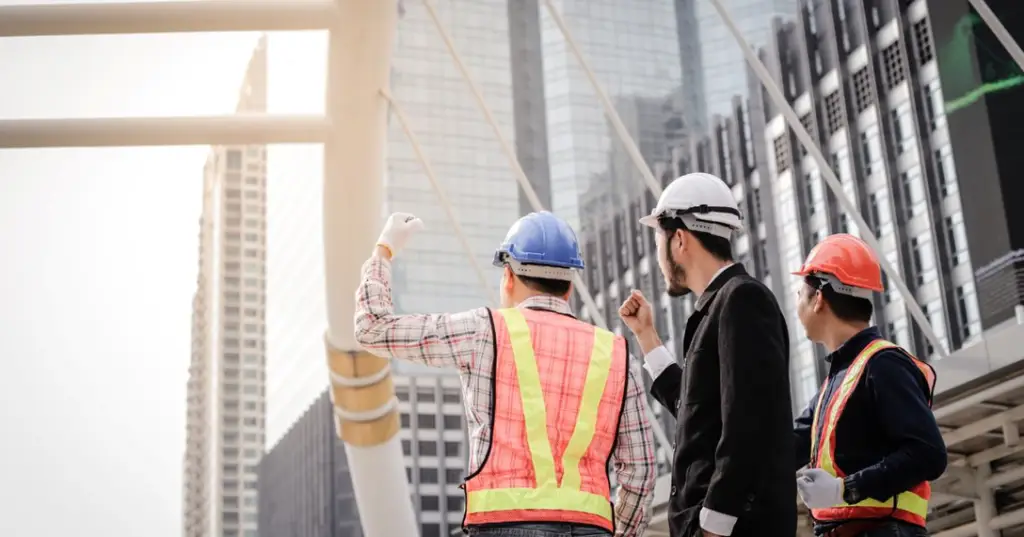 are electricians contractors