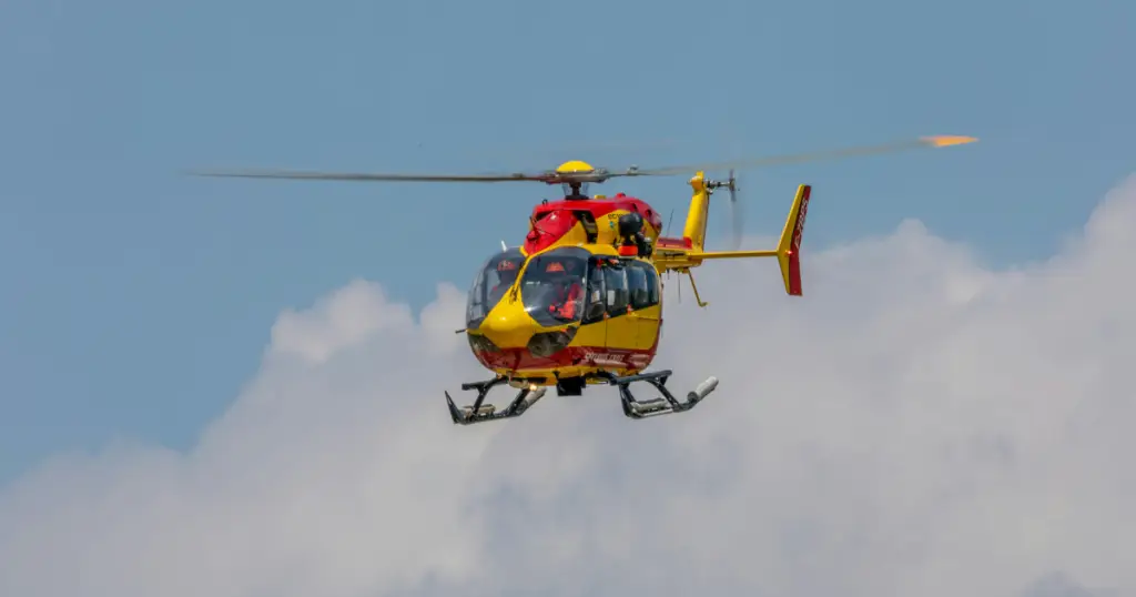 How safe is helicopter rental for beginners